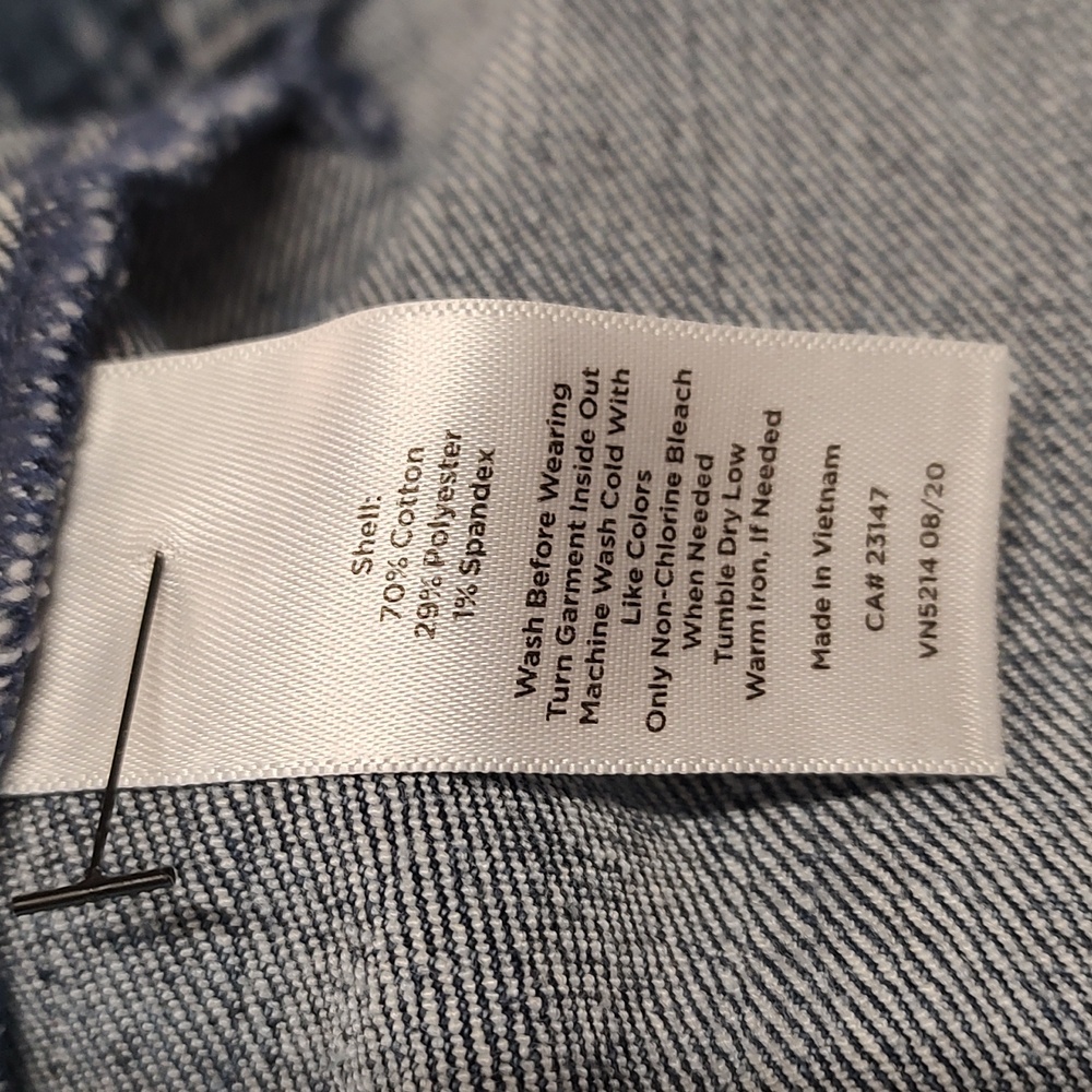 Women's jean skirt by TALBOTS. Size 16P - Picture 6 of 7